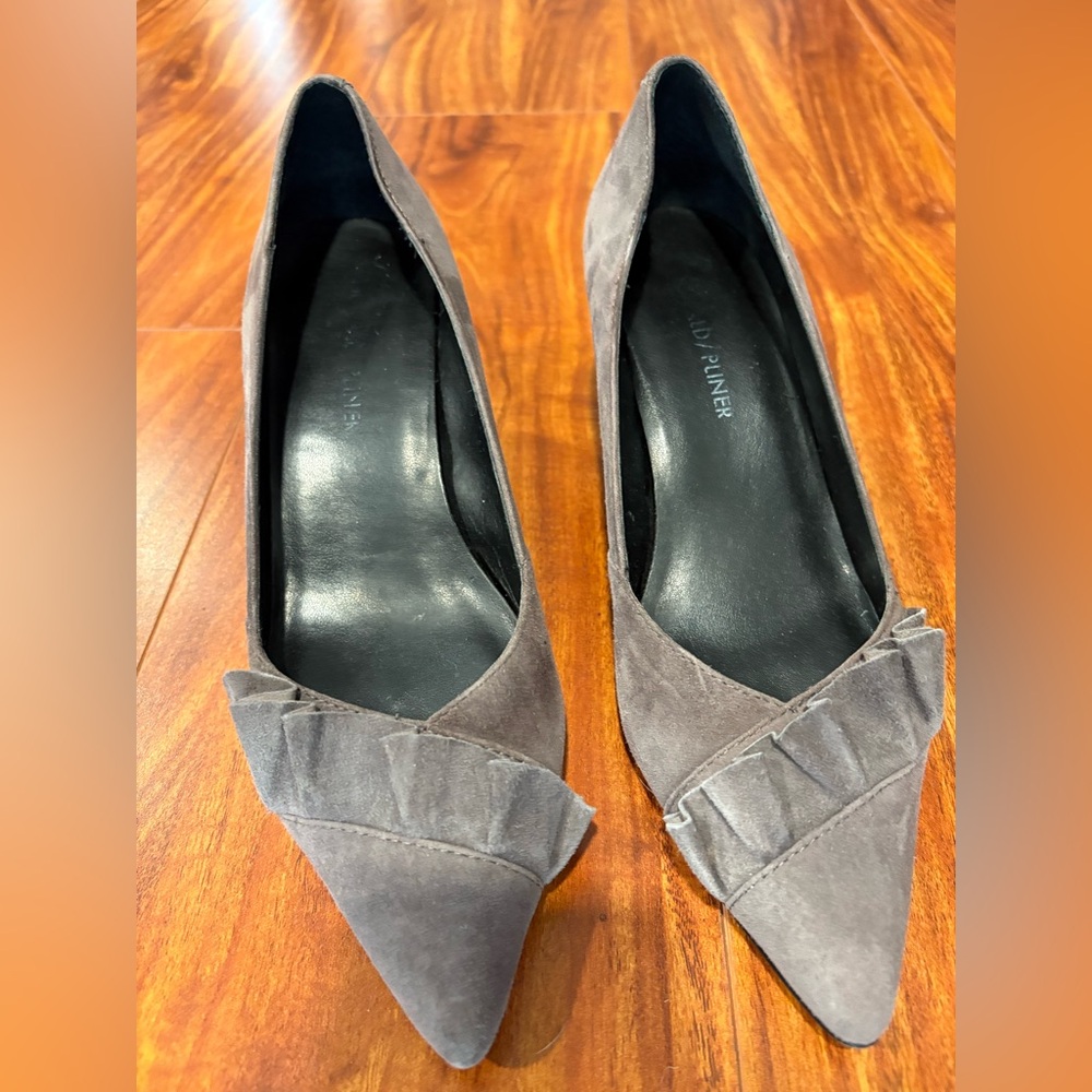 Donald J. Pliner Women's Gray Suede Ruffle Kitten Heels